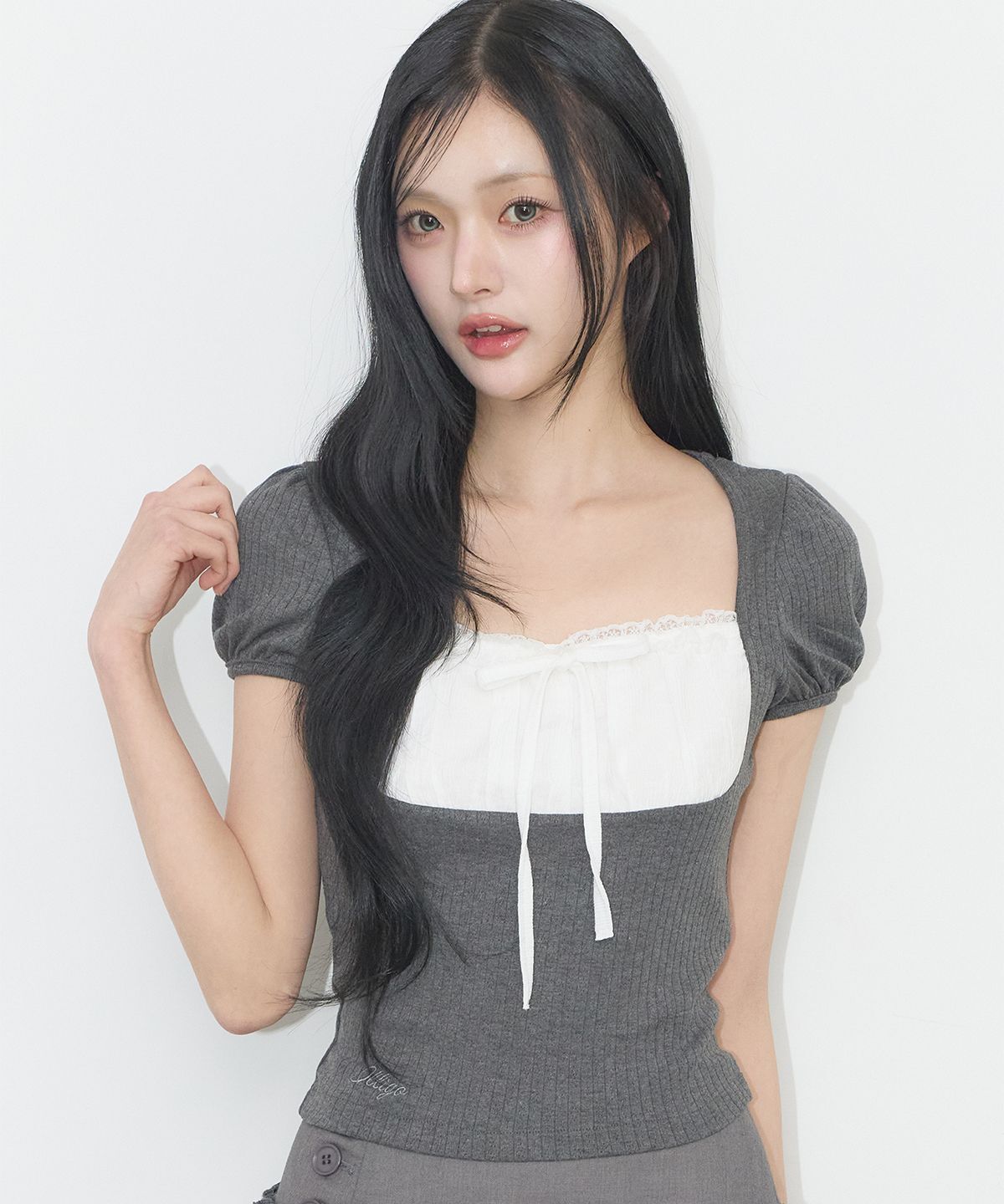 ILLIGO 方領蕾絲上衣 炭灰 26SMTOP21CH