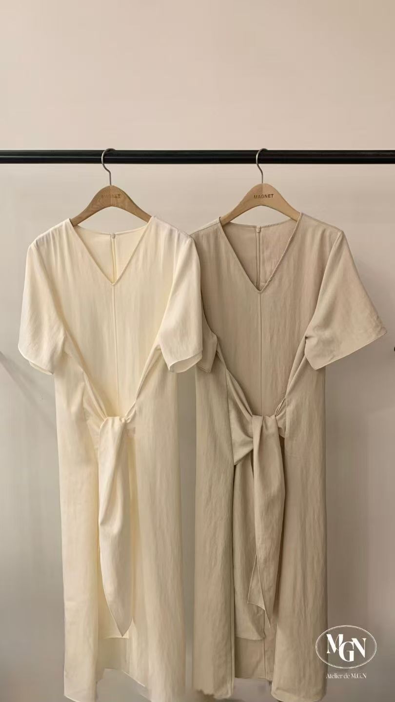 MN6132 前後綁結V領連身裙