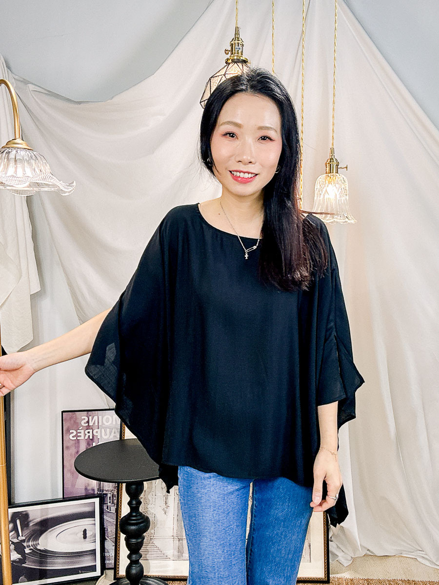 【多買多優惠】暗直紋．滑滑麻棉料TOP【不設退換】