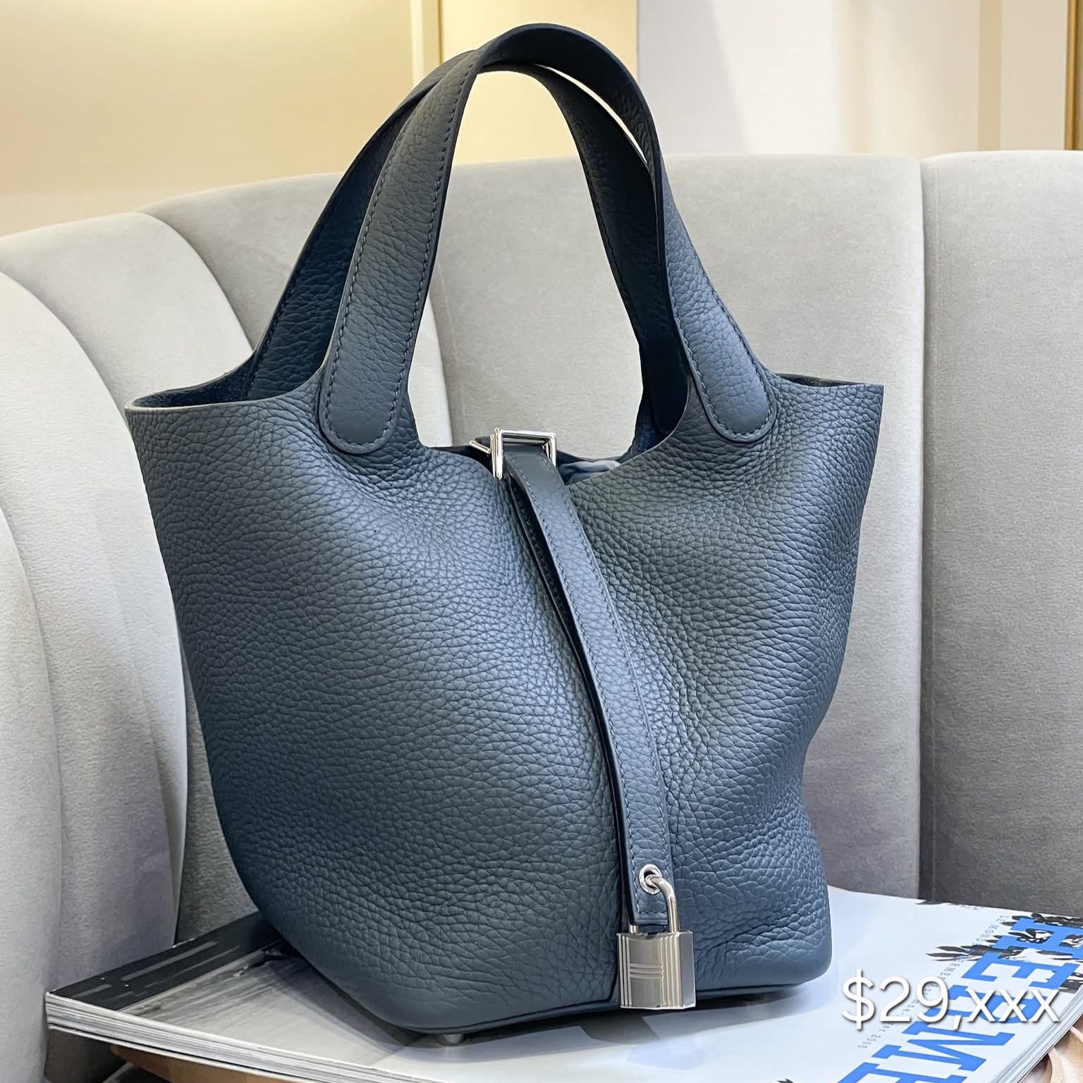 Hermès Picotin 18 TC Gris Misty PHW HK$29,xxx 詳情請PM我哋 (HK$2,000 立即落訂)