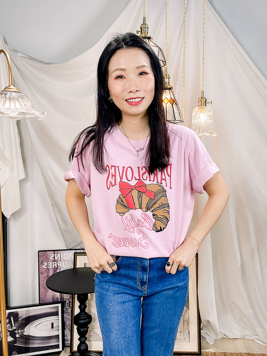 【多買多優惠】' PARISLOVES ' 圖案PRINT．COTTON料TOP【不設退換】