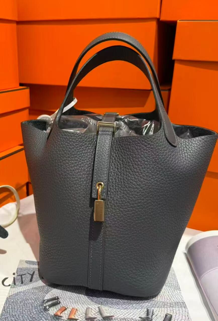 HE148 P18 朦龍灰淡金扣 -M