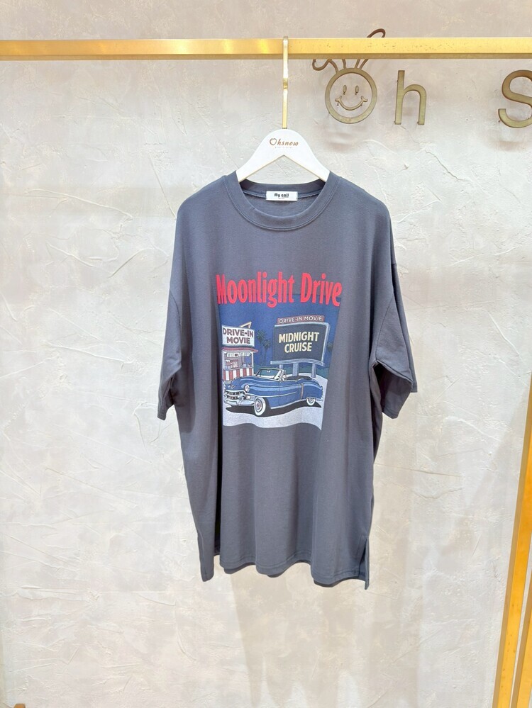 【現貨+預購】英字敞篷車深灰大T『預購時間7-14天』