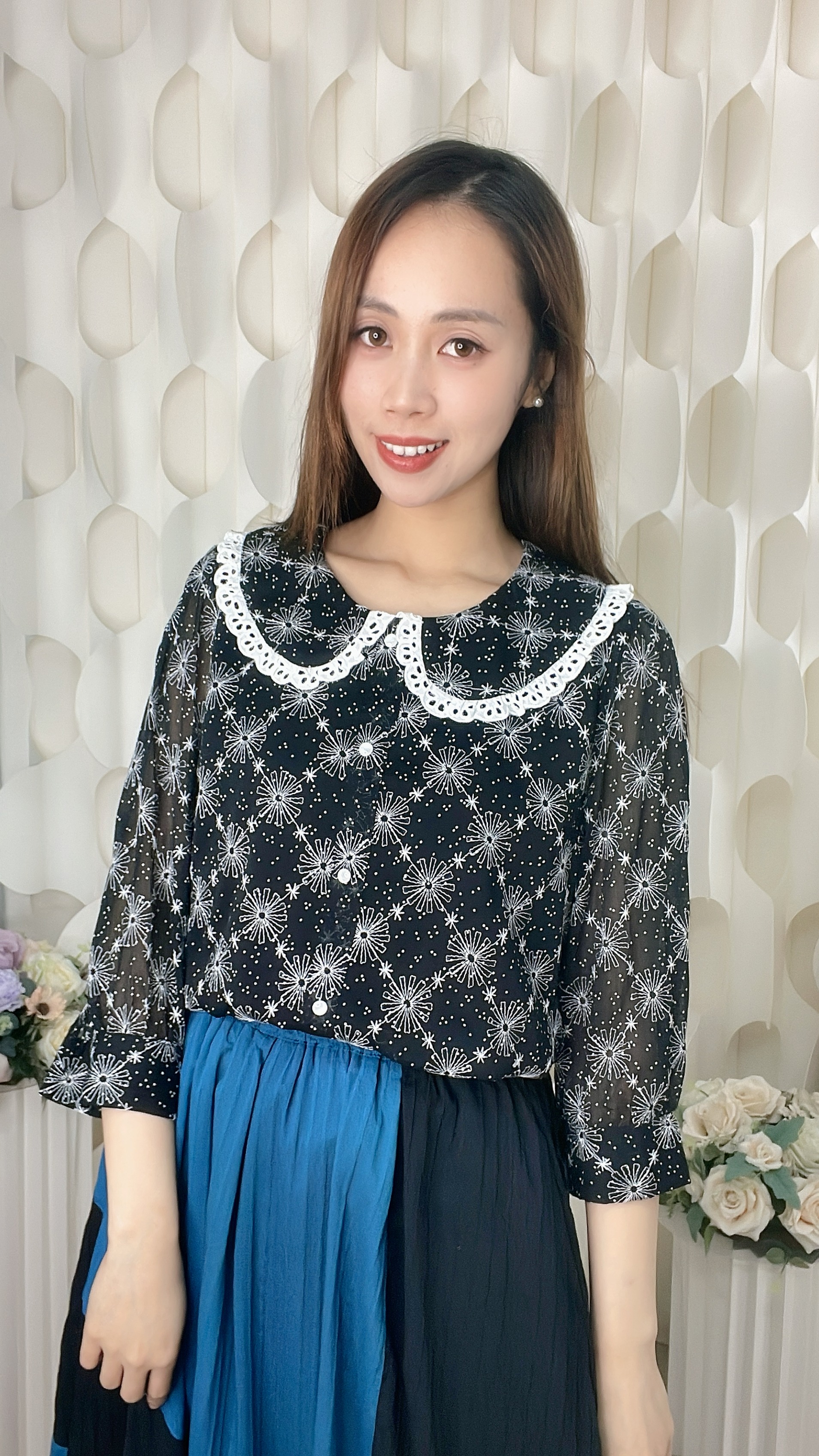 雪紡刺綉通花ruffle上衣（胸42 腰44 長21吋）36969 #2304clo