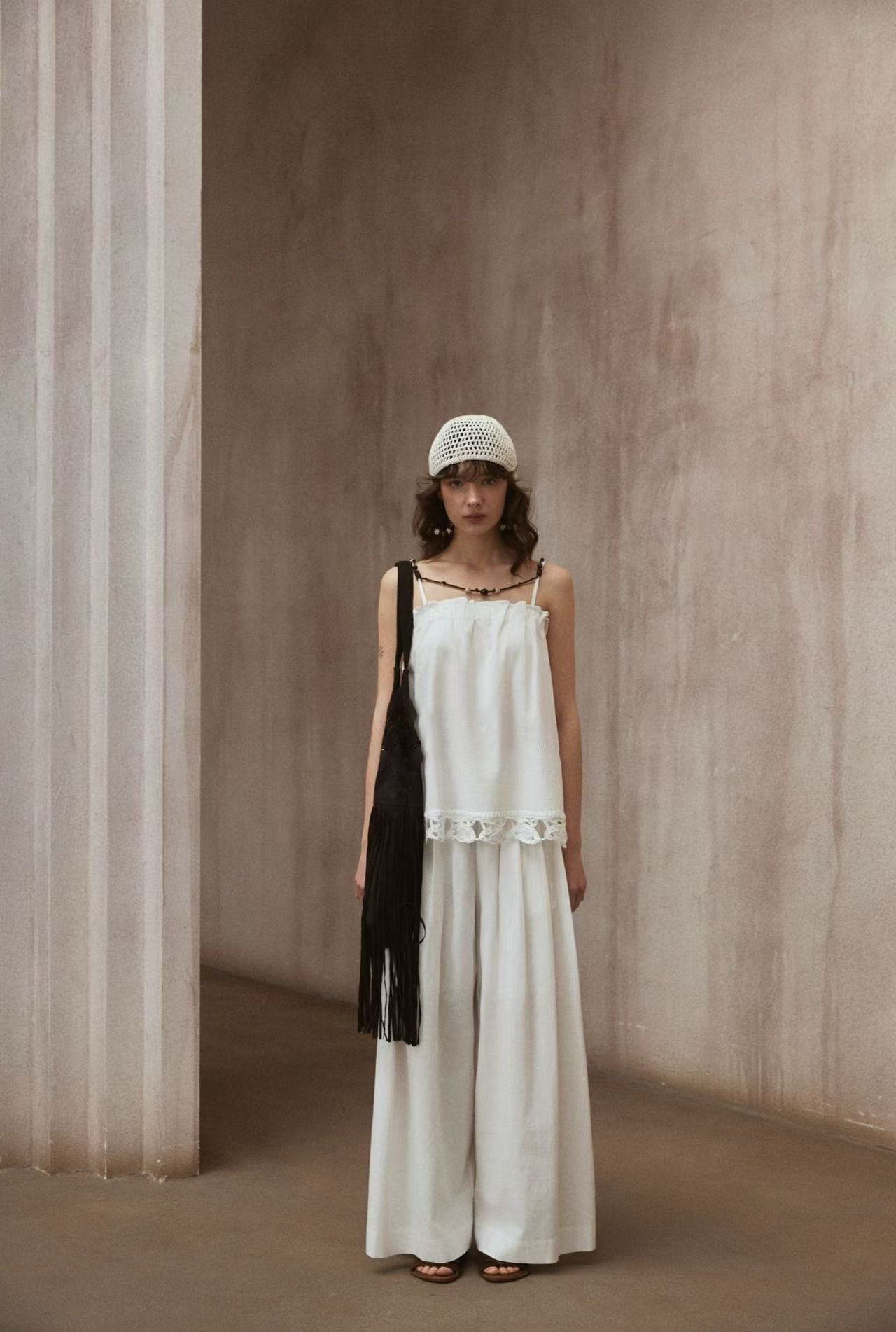 抓摺感細肩帶蕾絲滾邊背心+長褲SET-F / 2色 (Elegant & Love)