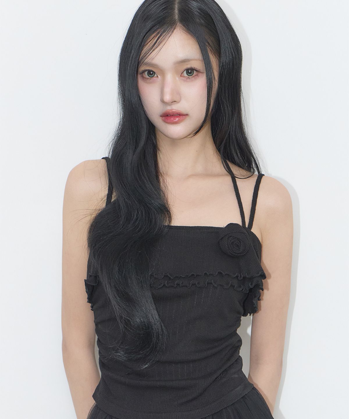 ILLIGO 玫瑰荷葉邊無袖上衣 黑色 26SMTOP07BK