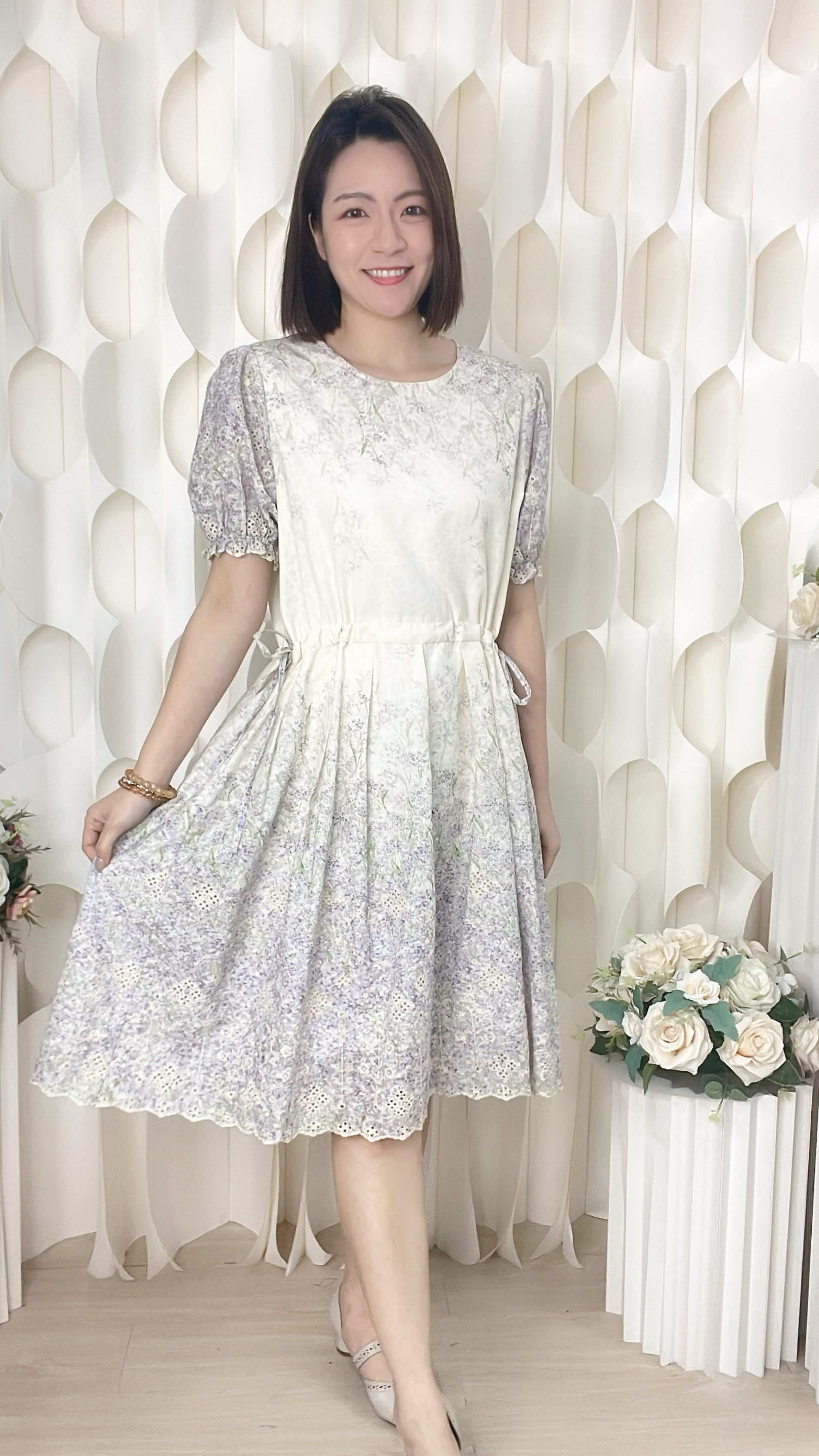 刺繡柔和梳織印花連身裙（胸41 腰40 臀40 長38吋）37012 #2304clo