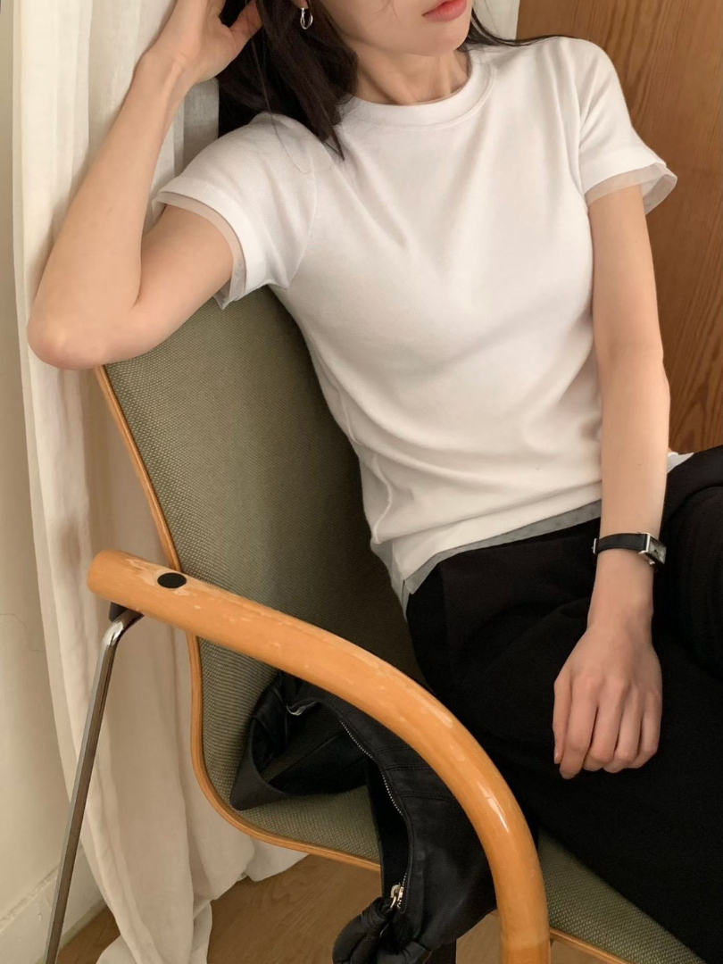 假兩件設計顯瘦修身款★氣質拼接針織上衣