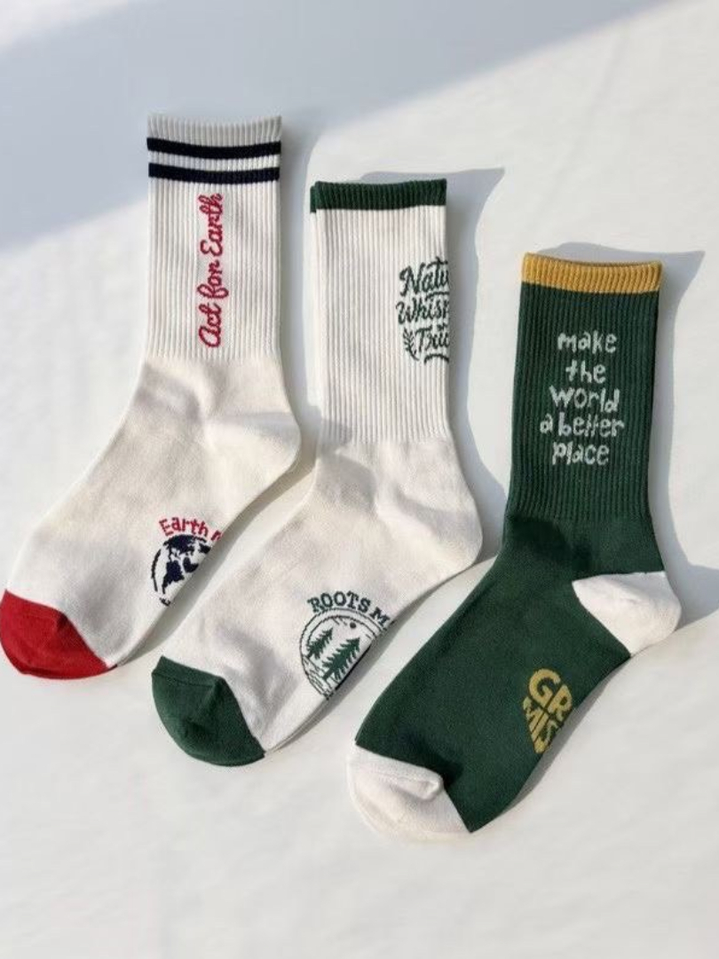 減齡復古條紋中筒襪｜韓版百搭字母襪