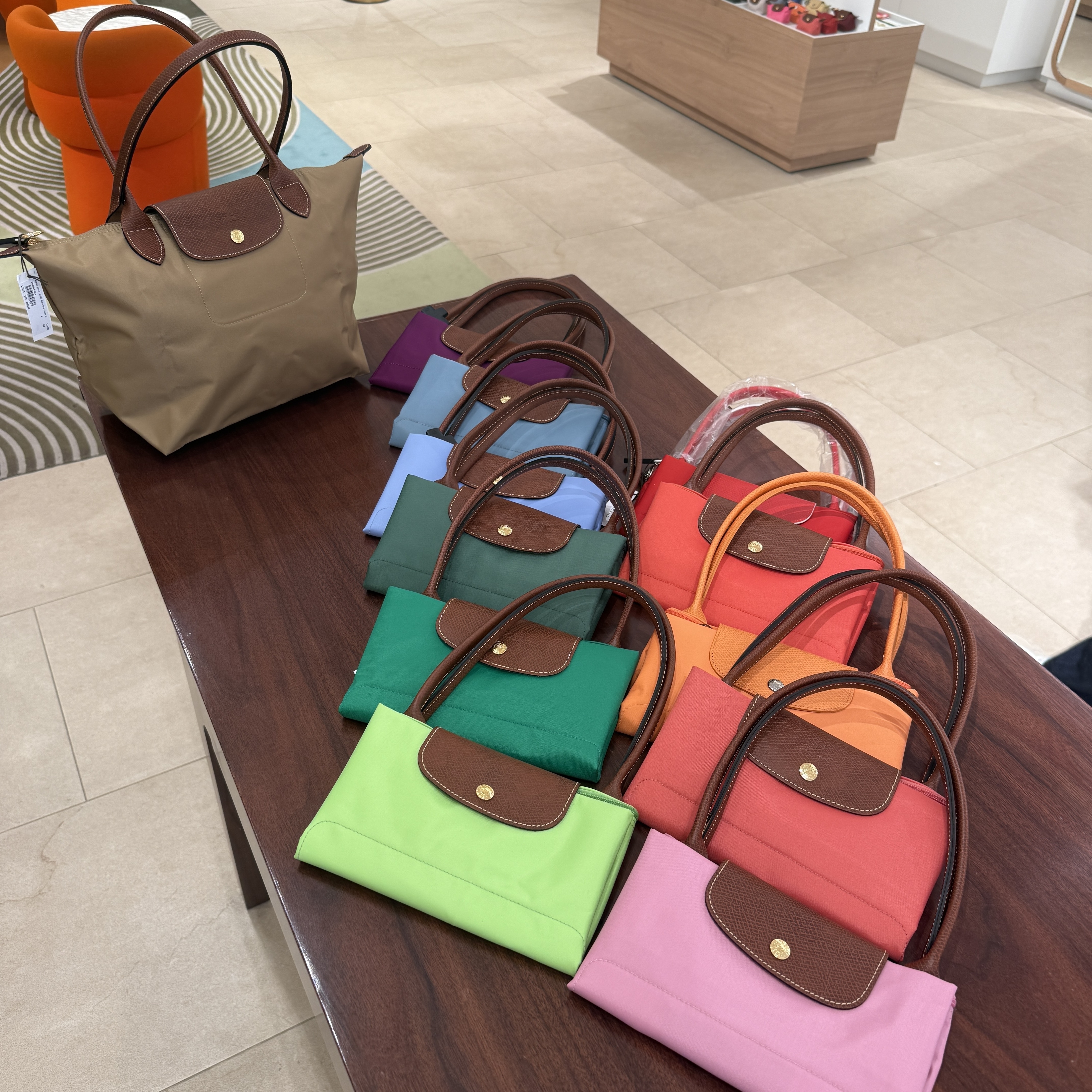 Longchamp le pliage tote bag M L2605 28x26.5x15.5cm