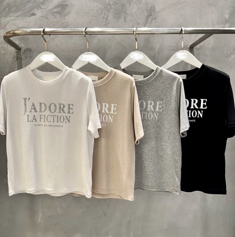 閃閃英文字Tee