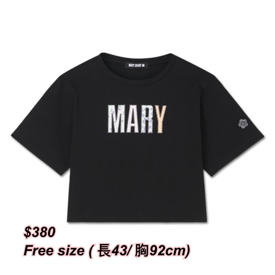 260424 Mary Quant 碎花字短身Tee / 4 色