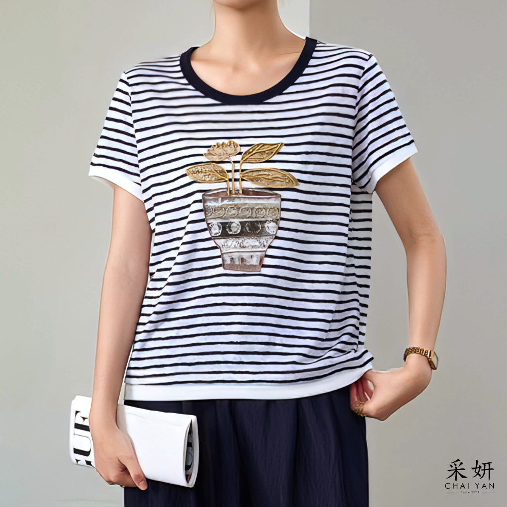 盆栽刺繡雪花棉短袖上衣