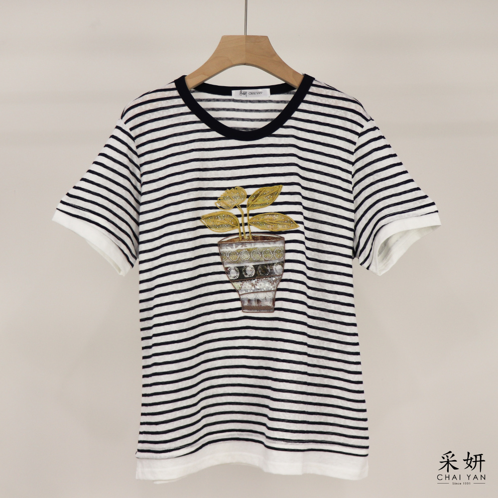 盆栽刺繡雪花棉短袖上衣