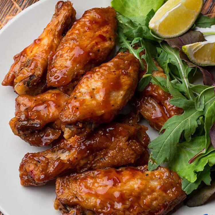 搭配黃金比例調製醬料，檸檬醬香清爽又開胃