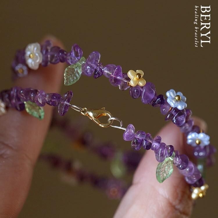 《花團錦簇，歡喜豐盛》水晶花圈手環