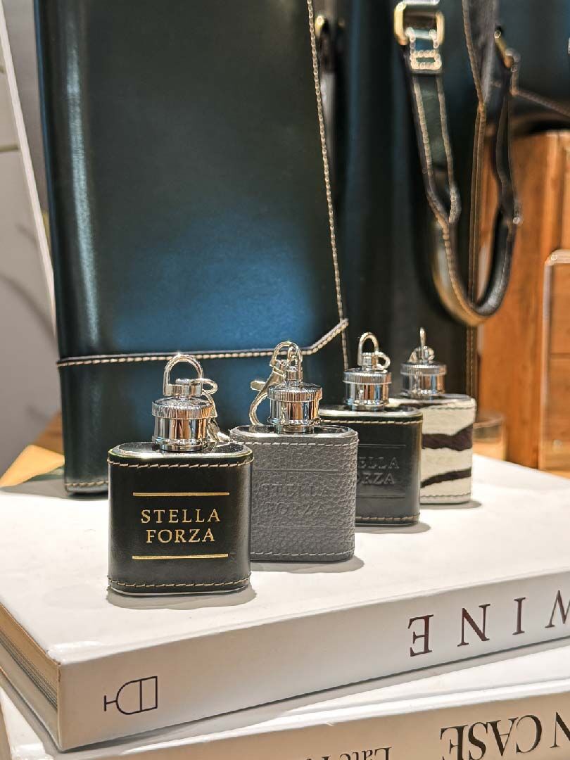 紳士系列—1oz不鏽鋼烈酒酒壺（附漏斗）