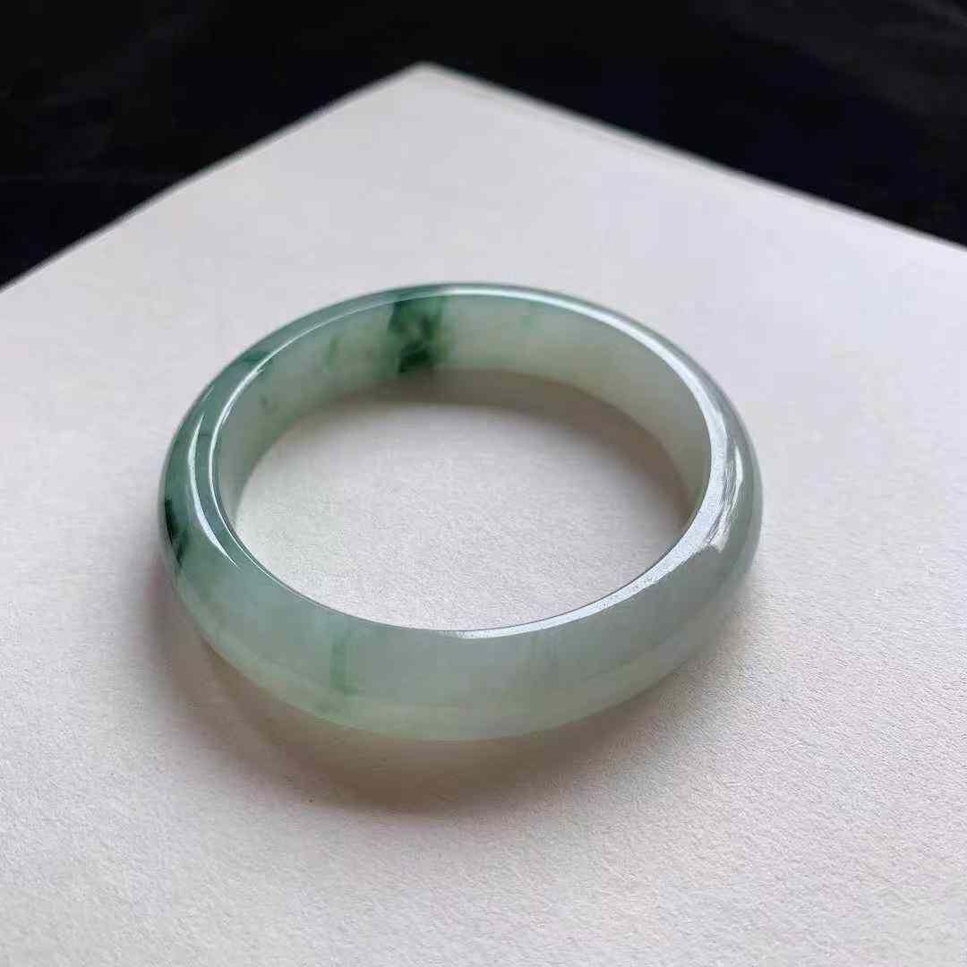 4175658 60.5mm冰飄花翡翠正圈手鐲 (60-62)