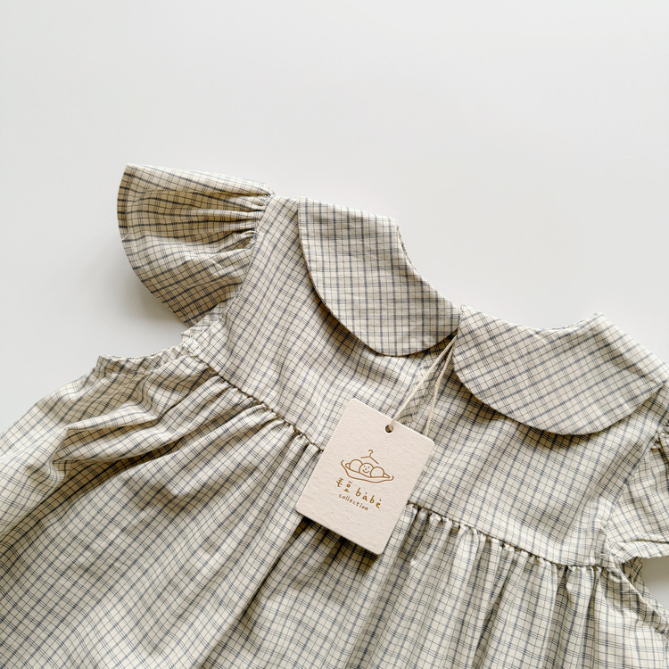 娃娃領格子上衣