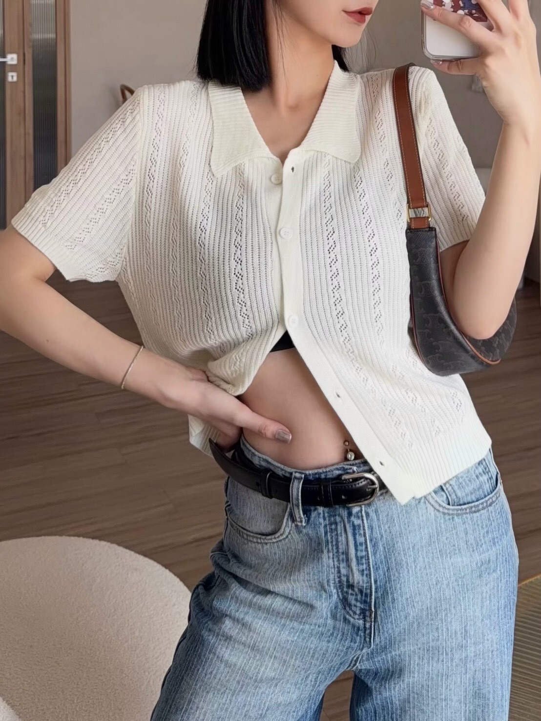 簡約純色鏤空排釦針織上衣