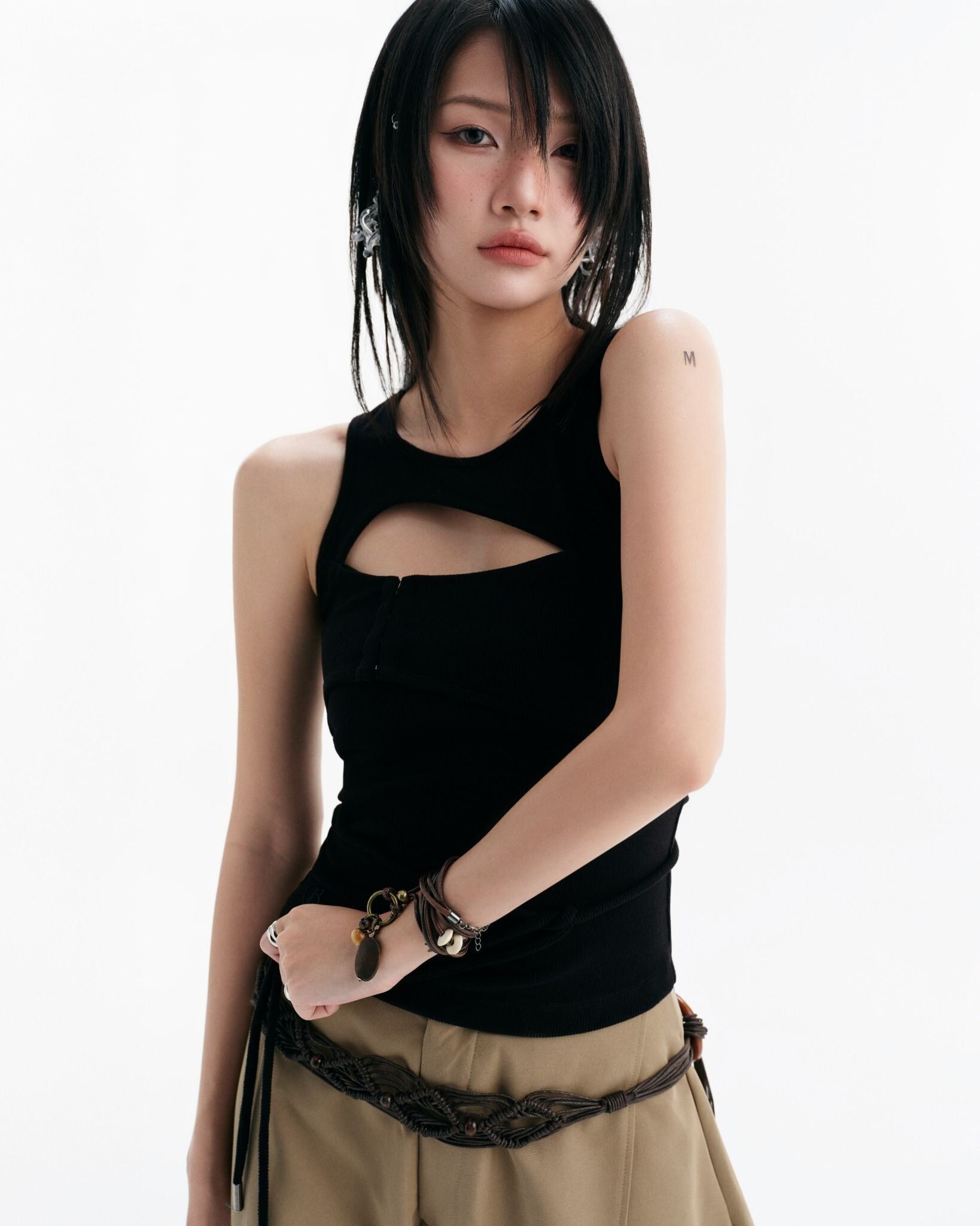 BUNNYHILL CONRAD SLEEVELESS TOP 鏤空 背心