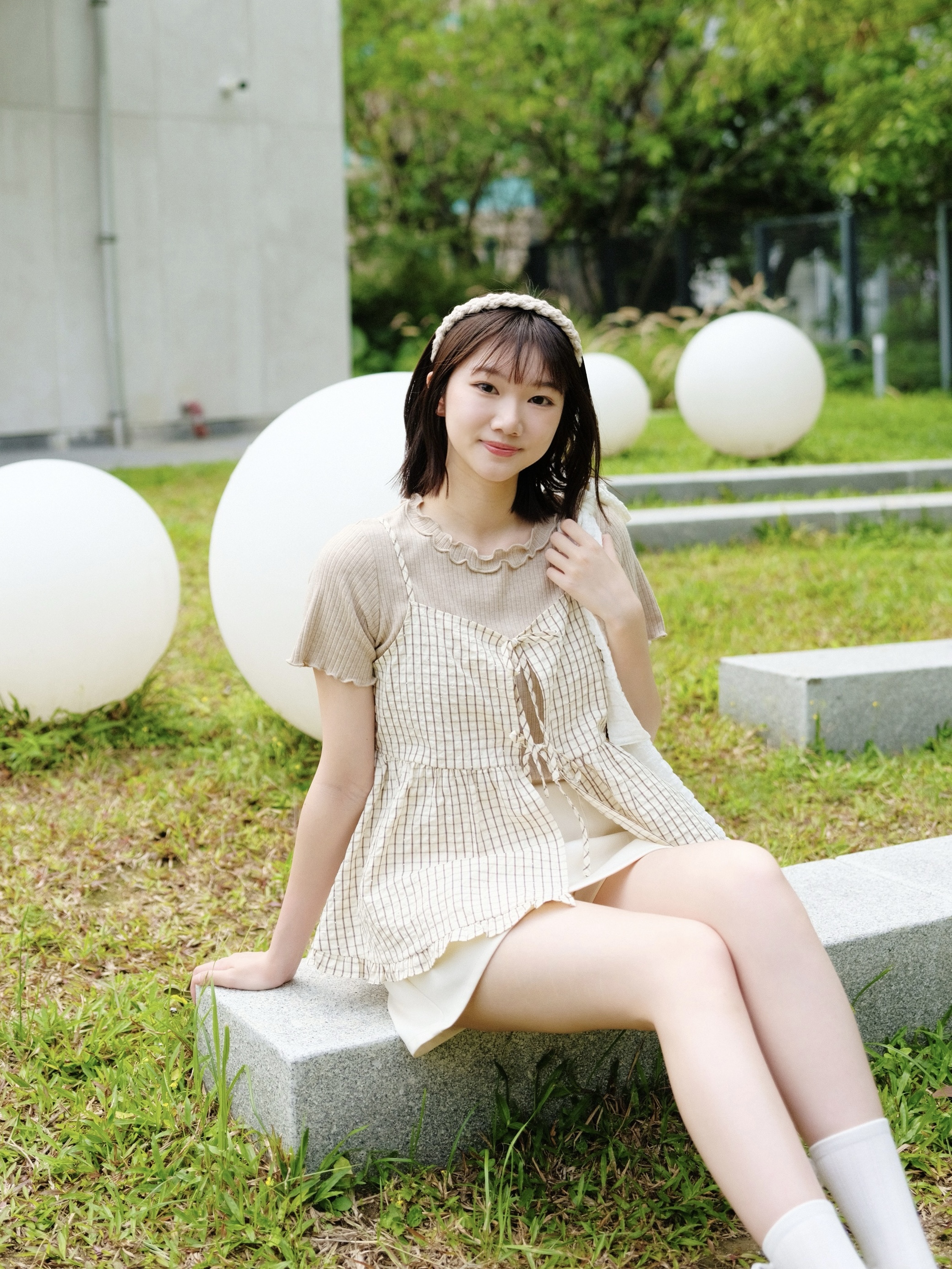 三色 / 水鑽雙蝴蝶結吊帶馬甲 / Rhinestone Double Bow Babydoll Tank