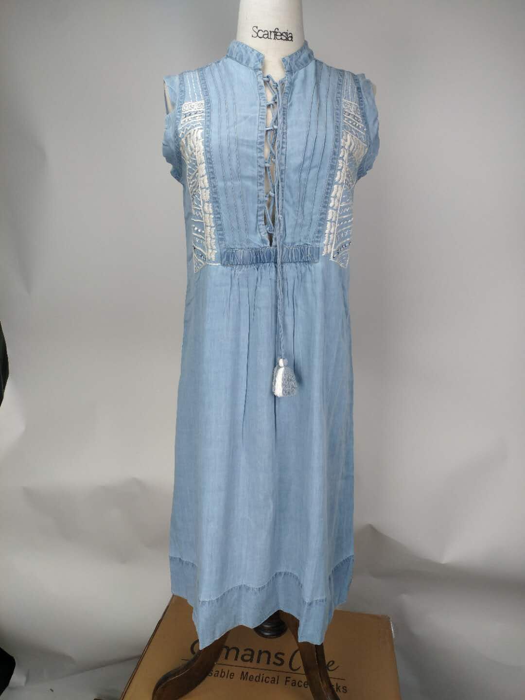 HKCG0428-016 水洗牛仔藍背心裙 100% Tencel 約: 胸32-38 吋,長39吋 (AA16) (A16)