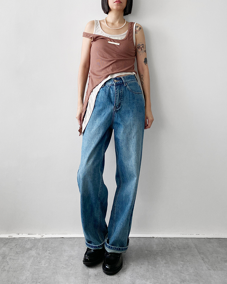 MKV-2896 設計感釦子背心