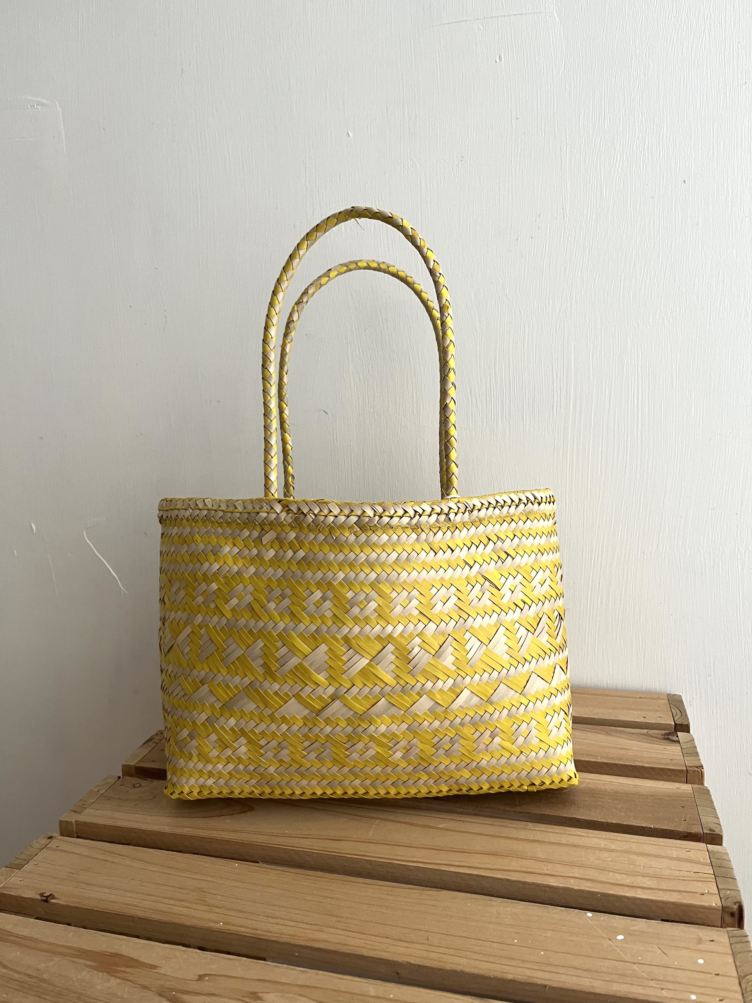 CUBE SUGAR米黃色手挽藤袋