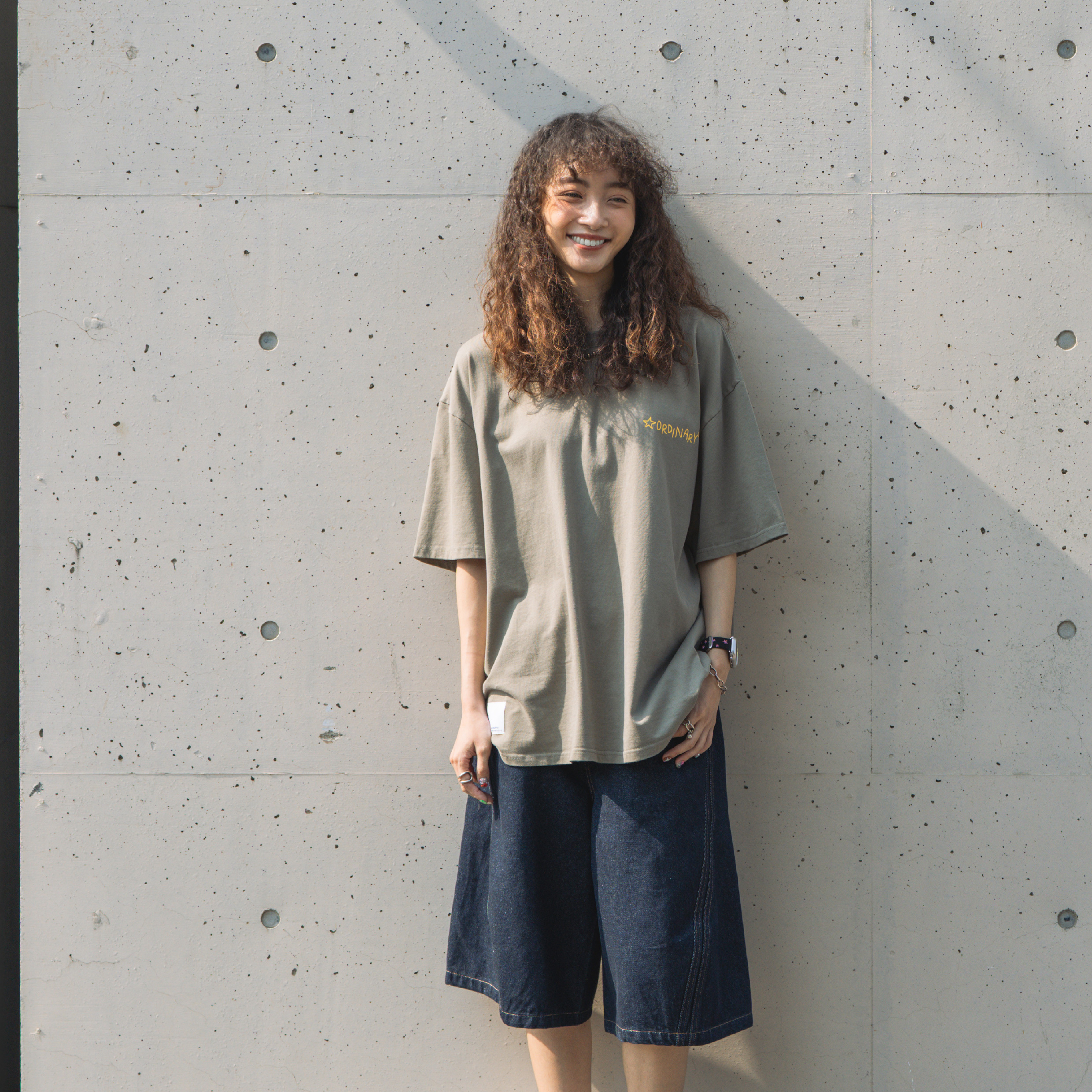ORDINARY Star Slogan Tee 手繪星星標語短Tee