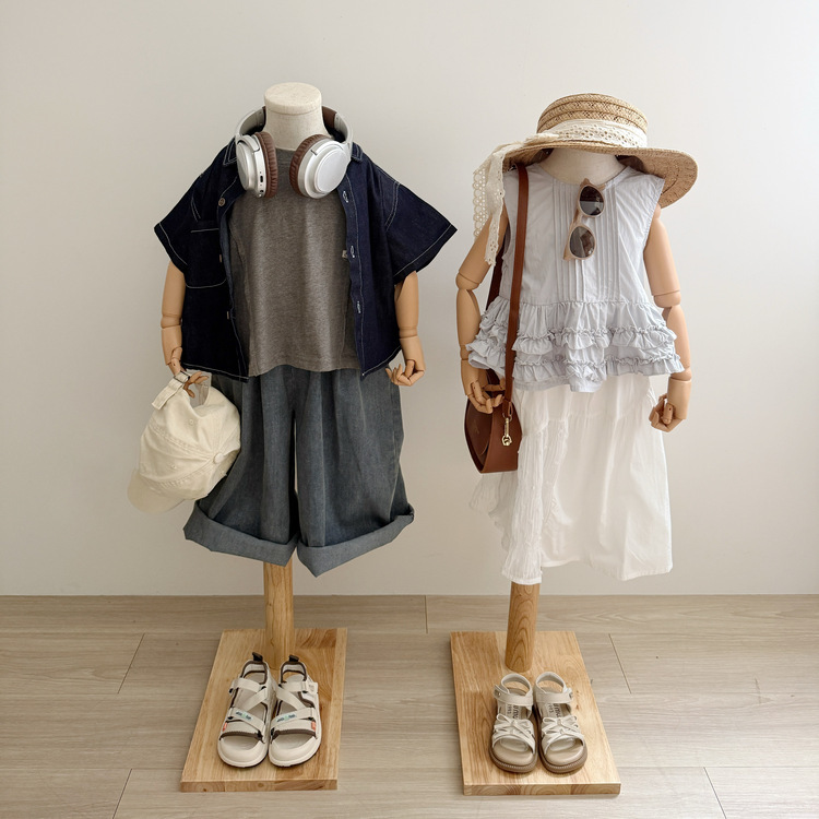 百搭素面牛仔寬褲