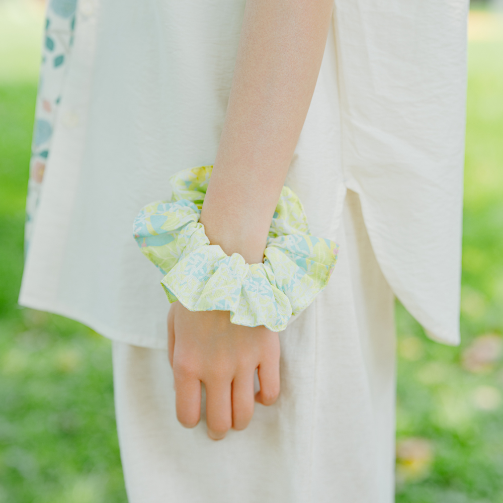 Flower-like Hair Scrunchie/Native Trees/Chinese Fringe Tree