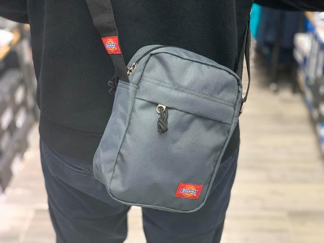 KR Dickies Shoulder Bag/2 Colour<此為清貨價貨品不設退換> (P7 K17)