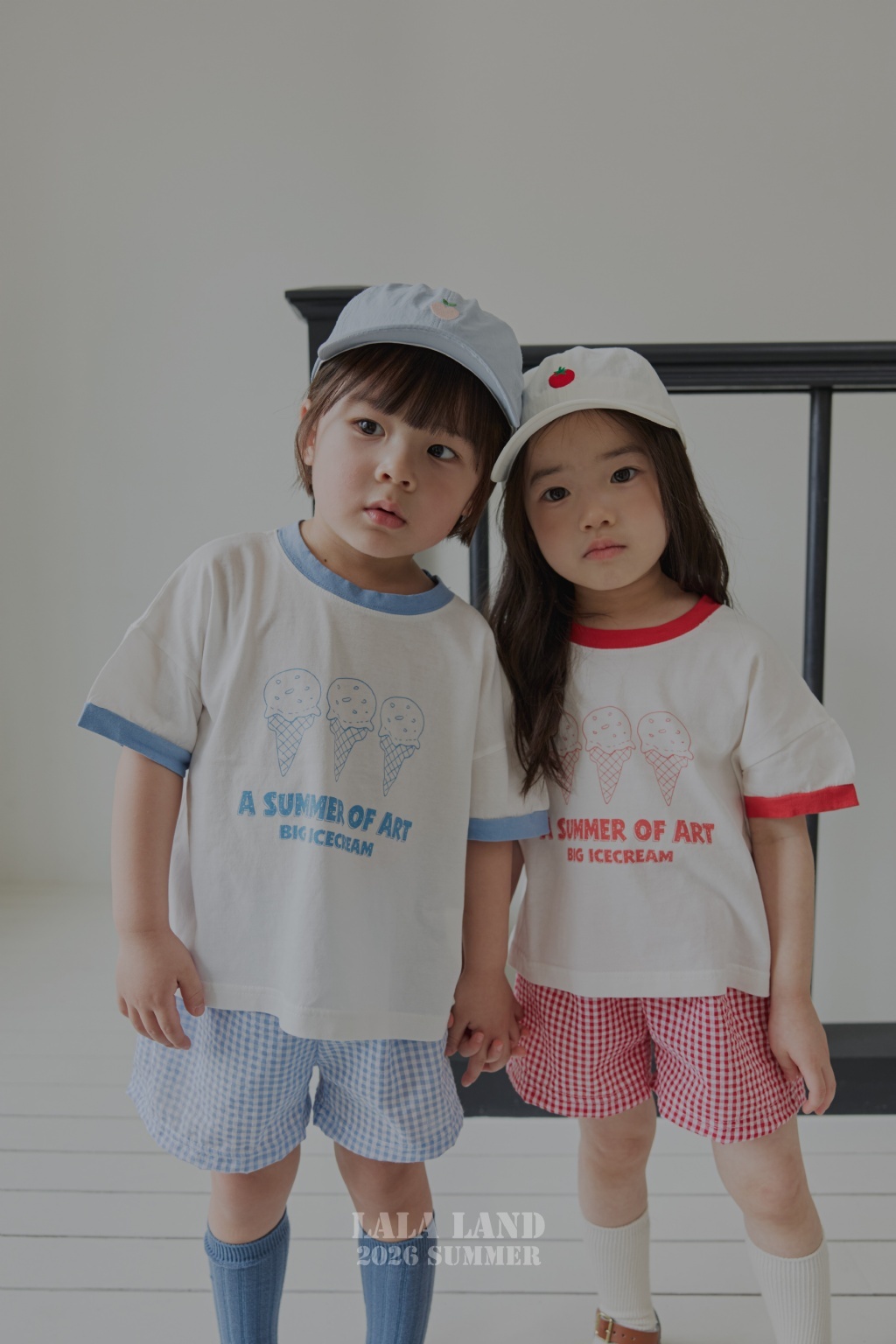 韓國🇰🇷LALA LAND 甜筒滾邊落肩上衣(XS-XL)