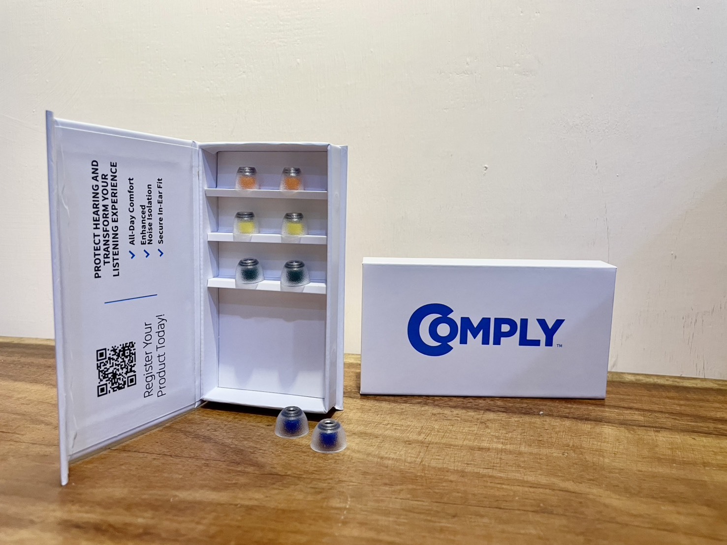 COMPLY 磁吸耳塞配件環保收納盒<防摔硬殼><可收納4-~5對耳塞>
