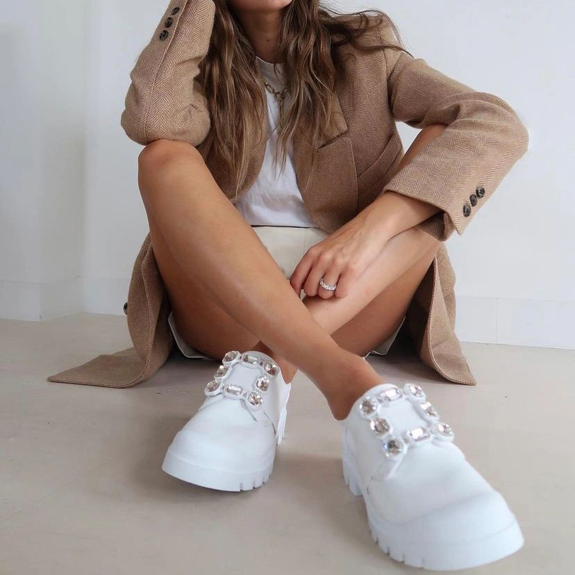 RV水鑽方釦 雲朵休閒鞋(34-40)(漆皮黑/白/黑)