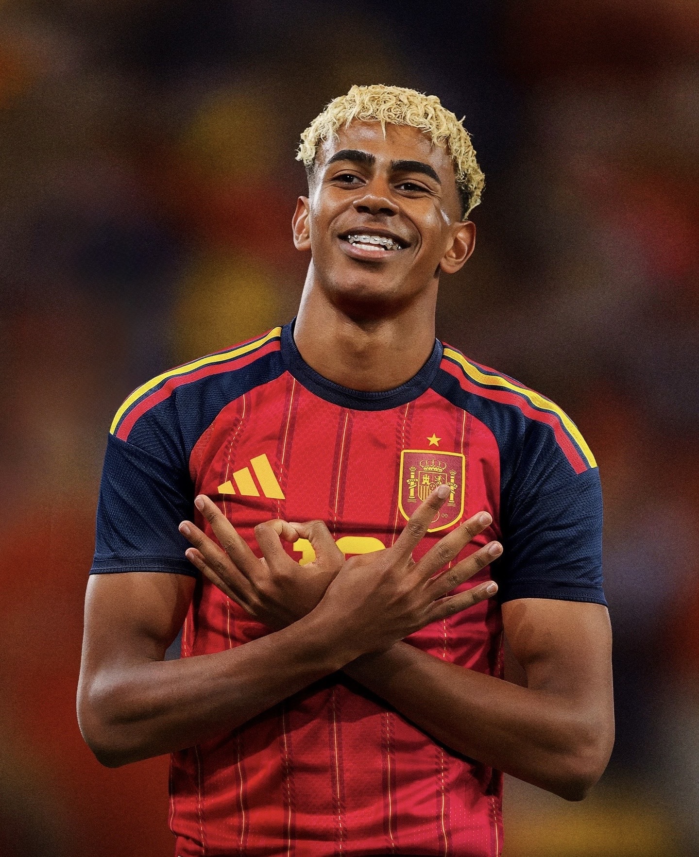 男女款 ADIDAS X FIFA RFEF H JSY AU 紅黃藍 主場 球員版 世界盃 西班牙 足球 聯名款 針織緹花布 涼爽 球衣 短T【JN4366】ADFIFA