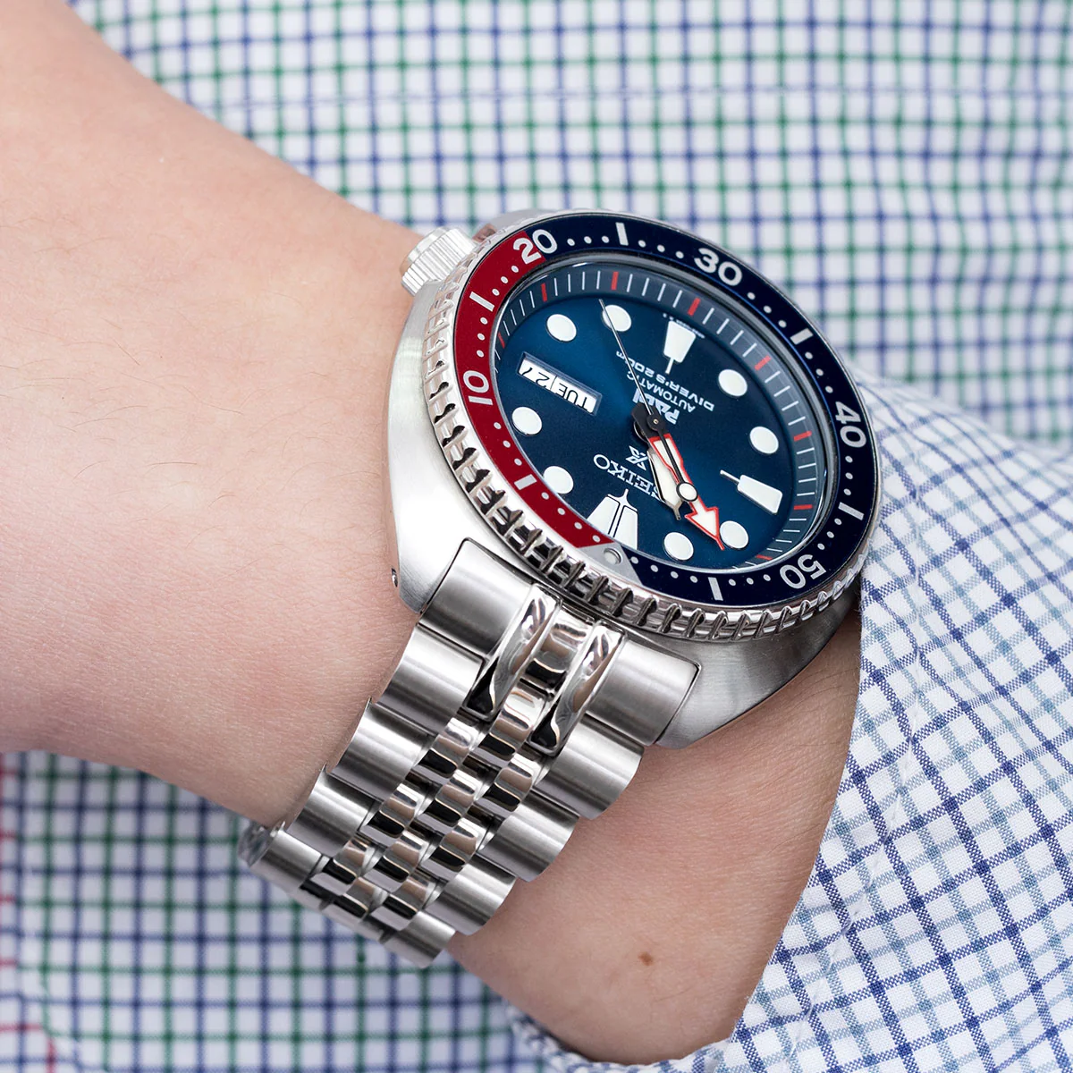 萬年鐘錶 - 太空人錶帶 SEIKO 復刻海龜 代用錶帶 安哥斯五珠不鏽鋼V形潛水扣錶帶  SS221820B063