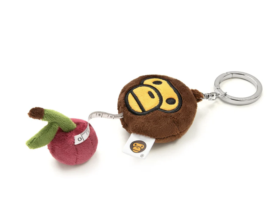 【BAPE配件】0425 發售 捲尺鑰匙圈BABY MILO CHERRY PLUSH DOLL TAPE MEASURE KEYCHAIN