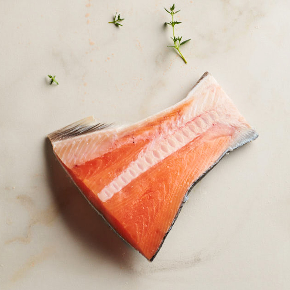 輕食與功能性部位：魚尾 (Tail) 與 純肉塊 (Trimmings)