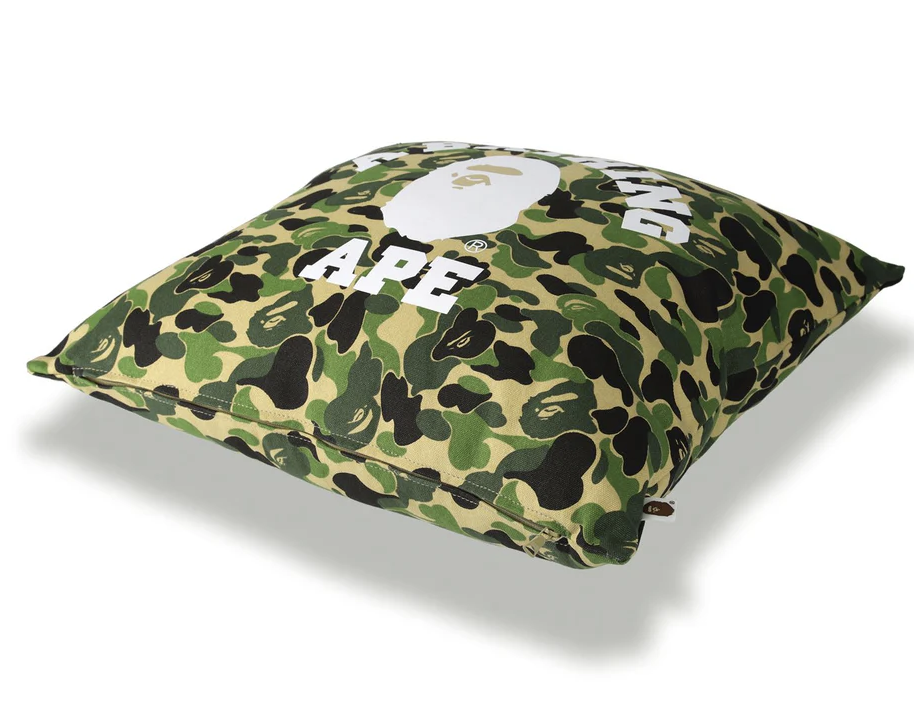 【BAPE配件】0425 發售ABC CAMO COLLEGE SQUARE CUSHION