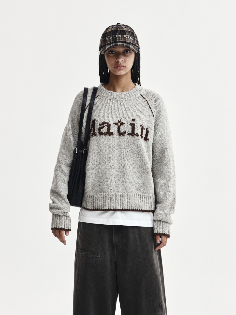 MATIN KIM連肩袖針織上衣 淺灰