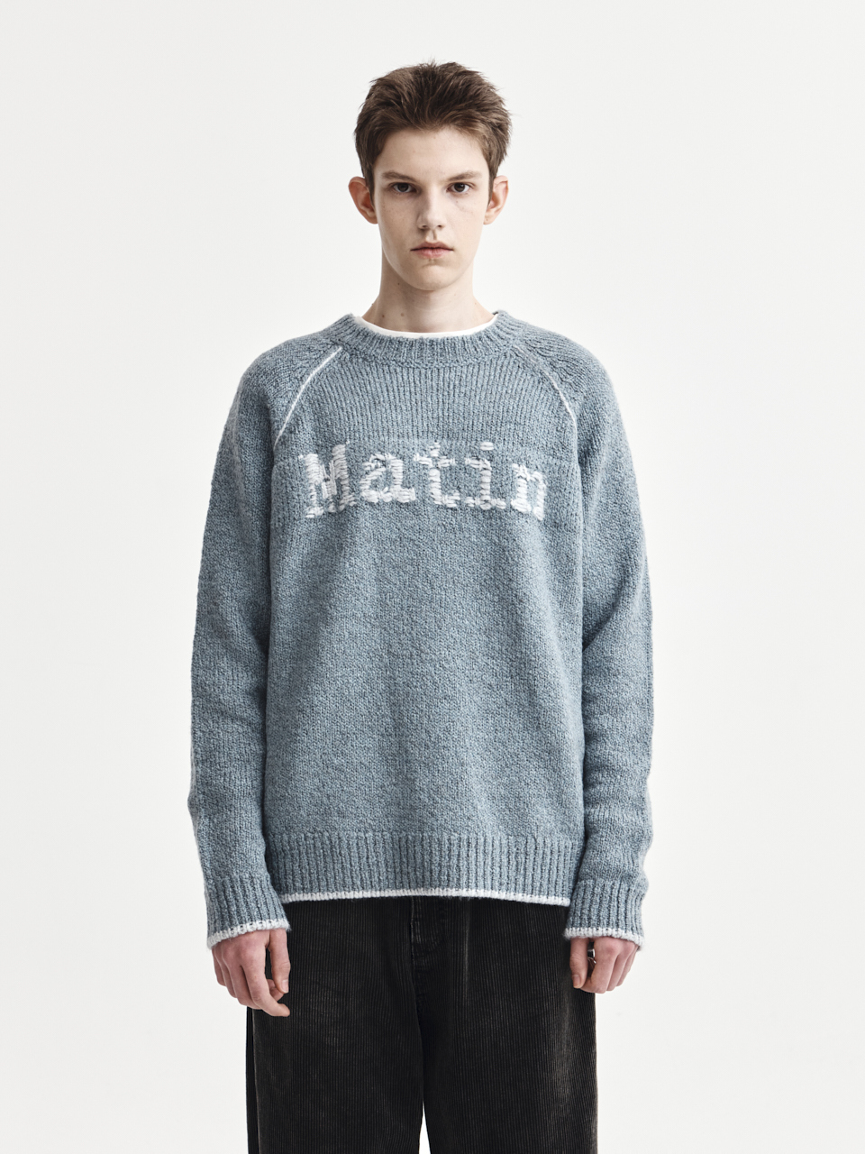 MATIN KIM連肩袖針織上衣 煙燻藍