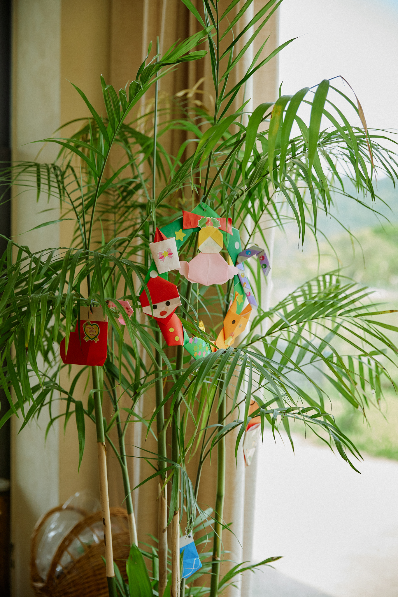 愛玉首座的裝飾，有時候孩子比大人更懂得生活的道理