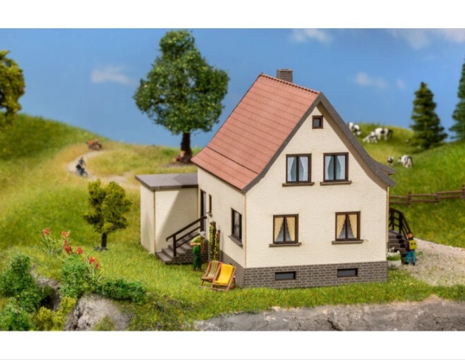 Noch 63606 N規 帶車庫的住宅