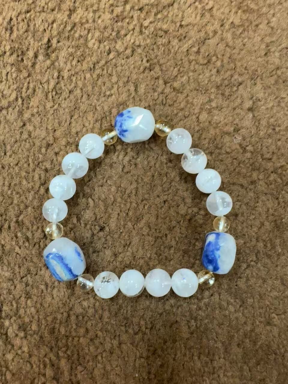 1 LZ2328 GOLD AND WATER LUCK ARRAY BRACELET