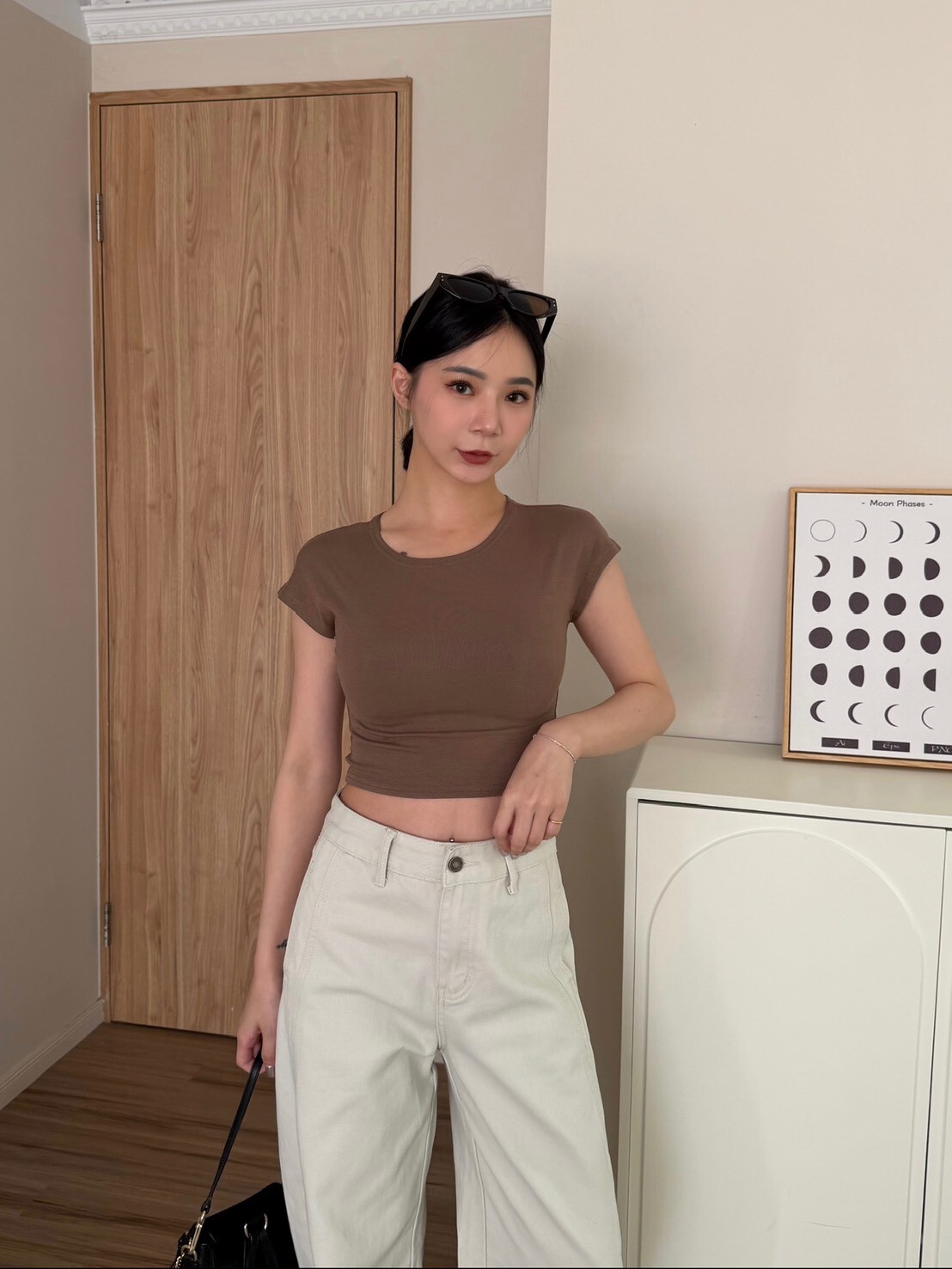 好身材彈力素面上衣