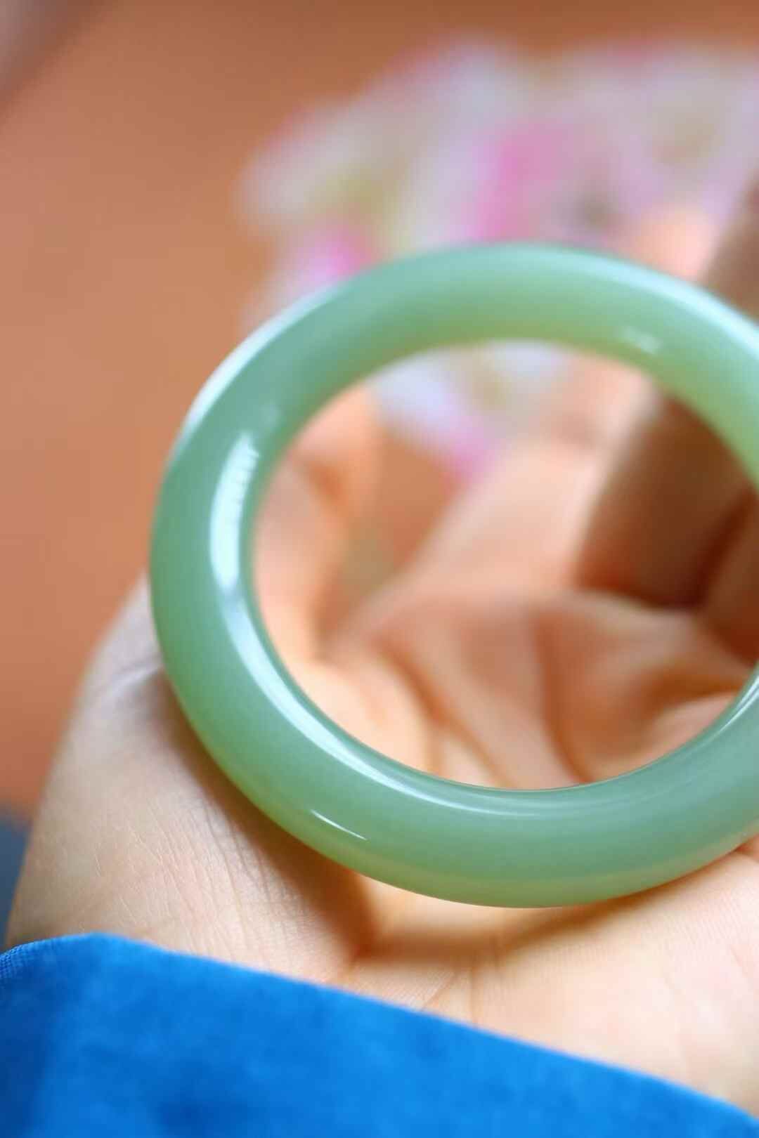 417720 55mm和田玉冰底晴水圓條手鐲 (54-56)