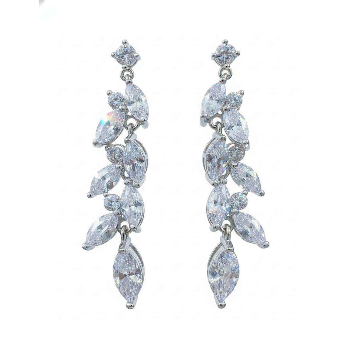 Y015白色耳釘(A24)