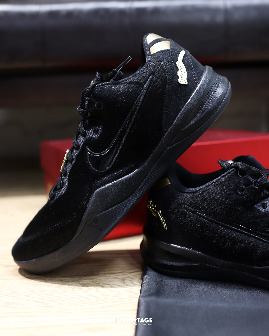 〈海外連線代購〉男鞋 NIKE KOBE 8 'Year of the Horse' 黑金 馬年 馬毛 籃球鞋 實戰鞋【IO8152-001】KOBE8 林志傑